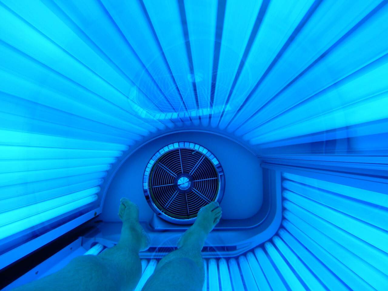 do tanning beds help joint pain